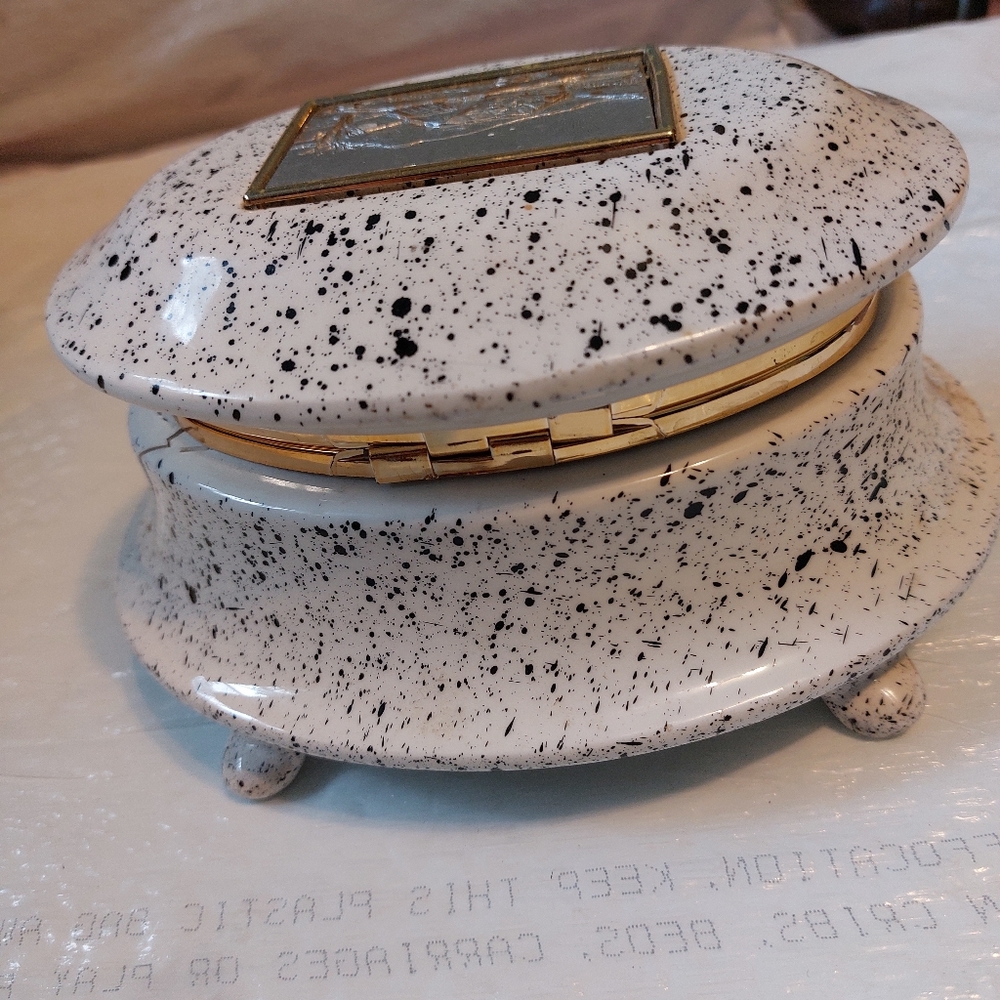 Vintage Speckled Ceramic Jewelry/Trinket Box - Picture 2 of 8